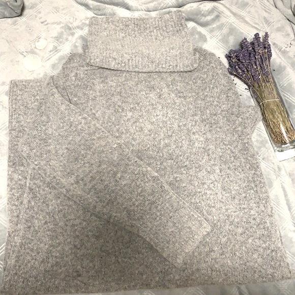 Long Sleeve Wool Dress size Small - Picture 1 of 1